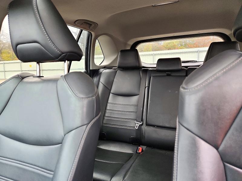 Снимка 10 от търг – 2021 TOYOTA RAV4 с VIN 2T3A1RFV3MW164496