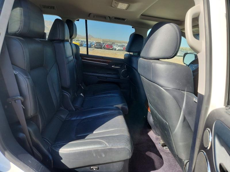 Снимка 11 от търг – 2016 LEXUS LX с VIN JTJHY7AX3G4193759