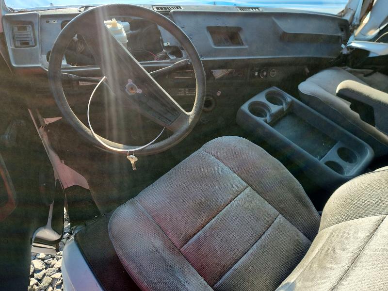 Снимка 8 от търг – 1991 VOLKSWAGEN VANAGON с VIN WV2YB0258MG004821