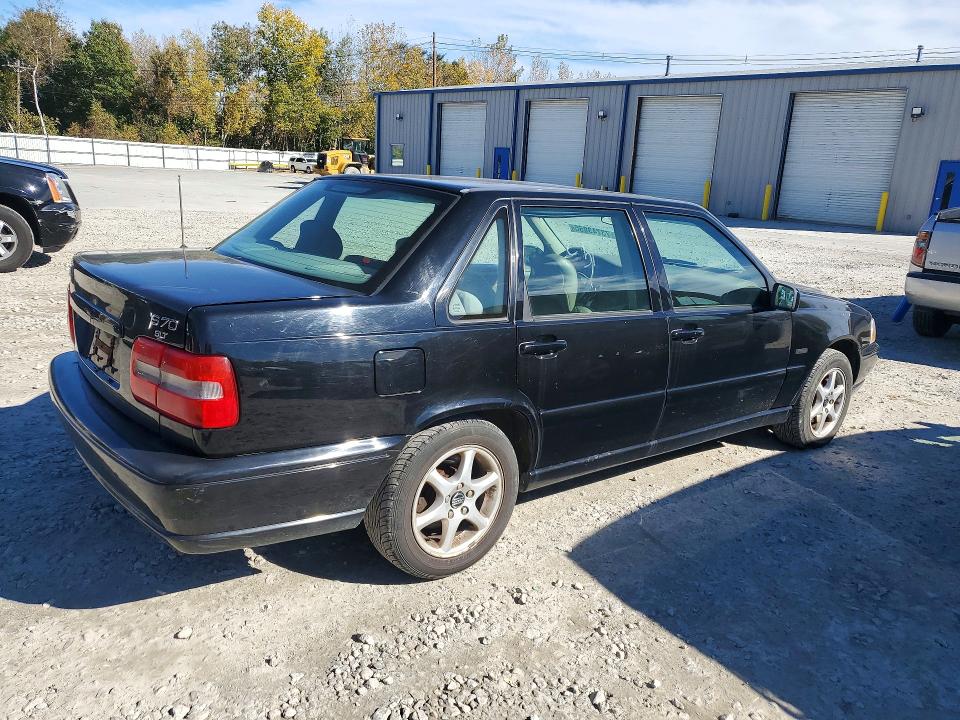 Фото 3 с аукциона – 1998 VOLVO S70 с VIN YV1LS5677W2528411
