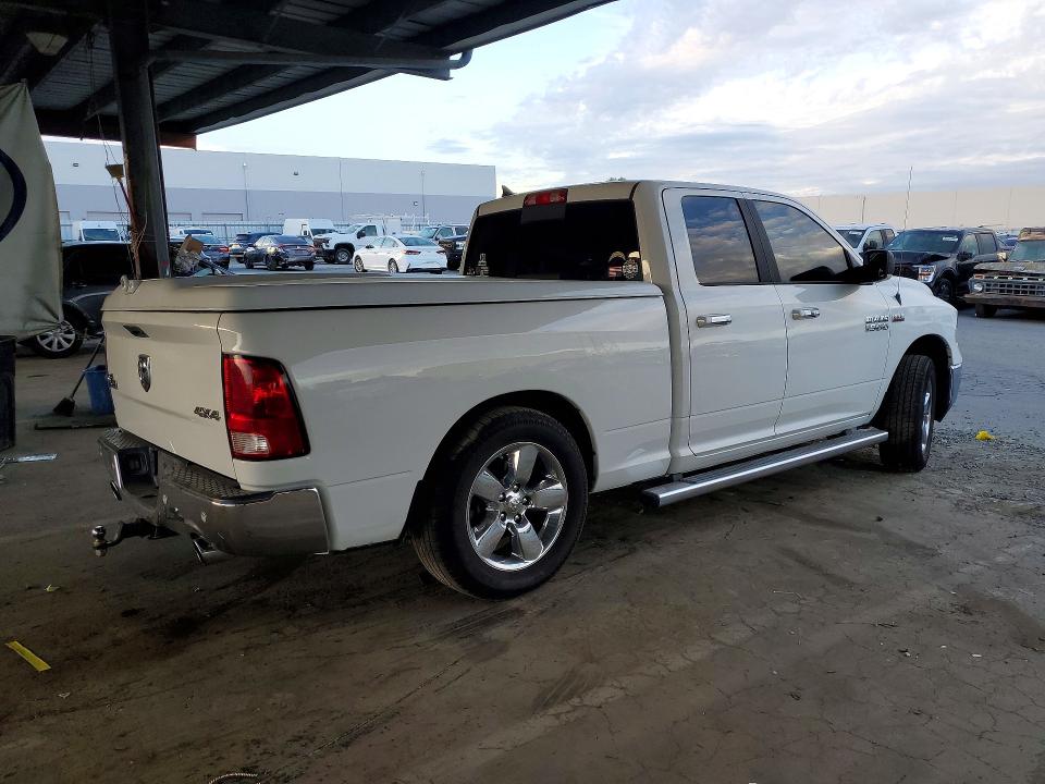Снимка 3 от търг – 2017 RAM 1500 с VIN 1C6RR7GT7HS797957