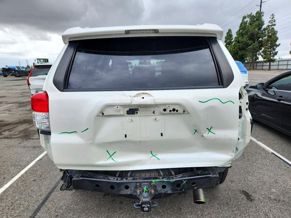 Снимка 6 от търг – 2011 TOYOTA 4RUNNER с VIN JTEZU5JR1B5026615