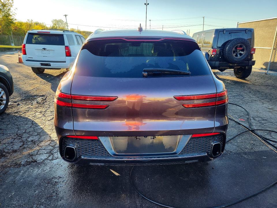 Photo 6 from auction – 2022 GENESIS GV70 with VIN KMUMADTB7NU058624