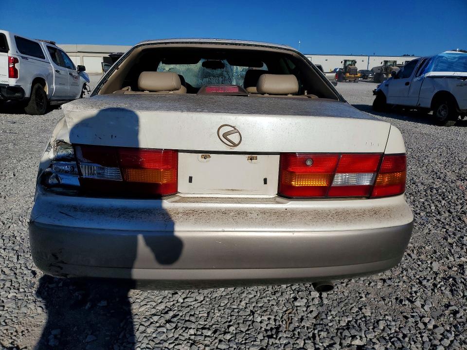 Снимка 6 от търг – 1997 LEXUS ES с VIN JT8BF22G4V0026457