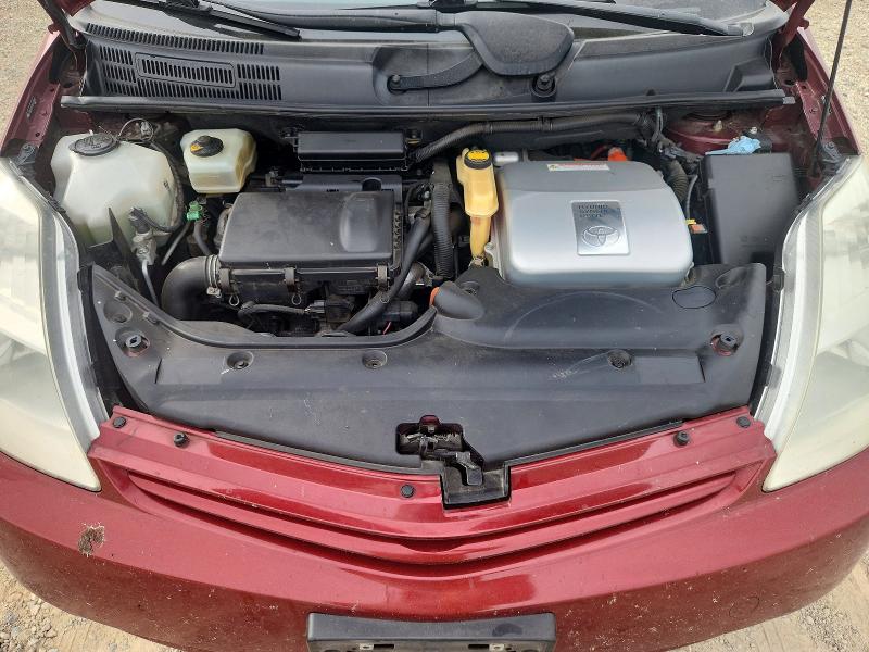 Снимка 11 от търг – 2005 TOYOTA PRIUS с VIN JTDKB22U650132542