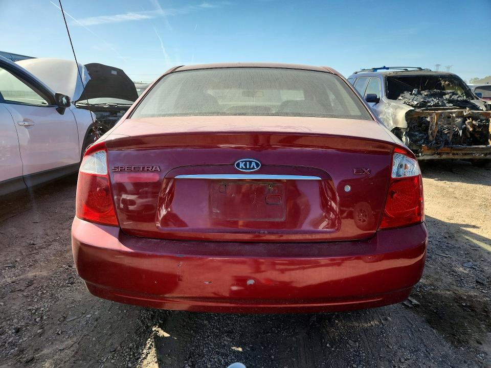صورة رقم 6 من المزاد - 2003 KIA SPECTRA مع VIN KNAFB121135266860