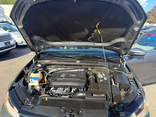 Снимка 8 от търг – 2017 VOLKSWAGEN JETTA с VIN 3VW4T7AJ2HM384751