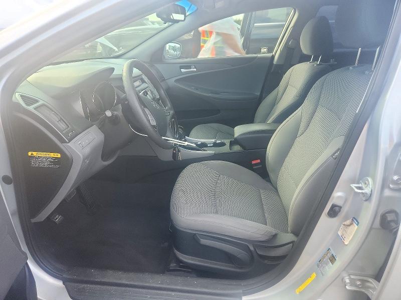 Снимка 7 от търг – 2013 HYUNDAI SONATA с VIN 5NPEB4AC0DH546421