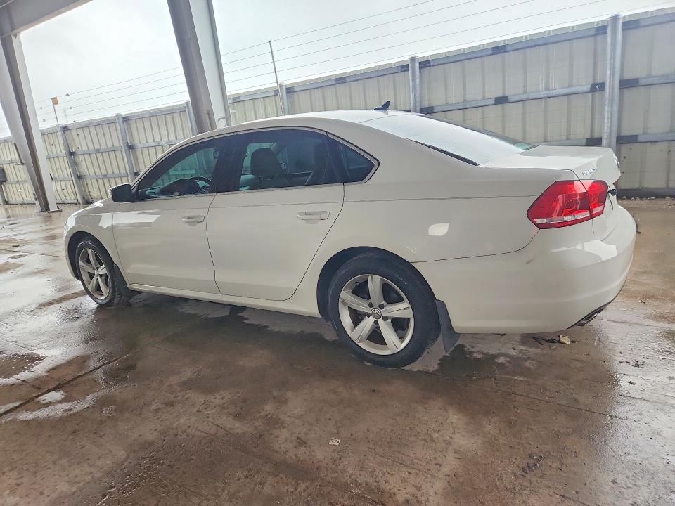 Photo 2 from auction – 2013 VOLKSWAGEN PASSAT with VIN 1VWBN7A38DC103339