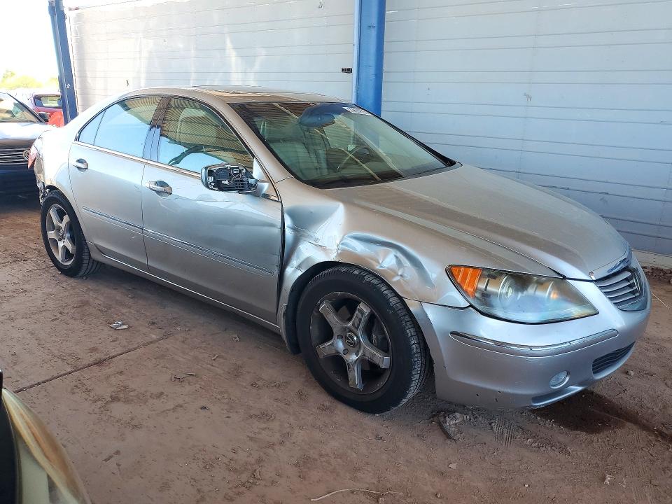 Снимка 4 от търг – 2008 ACURA RL с VIN JH4KB16648C004534