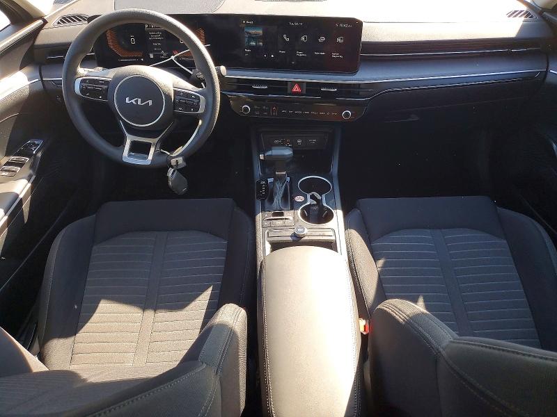 Foto 8 de la subasta – 2026 KIA K5 con VIN KNAG24J70T5451087