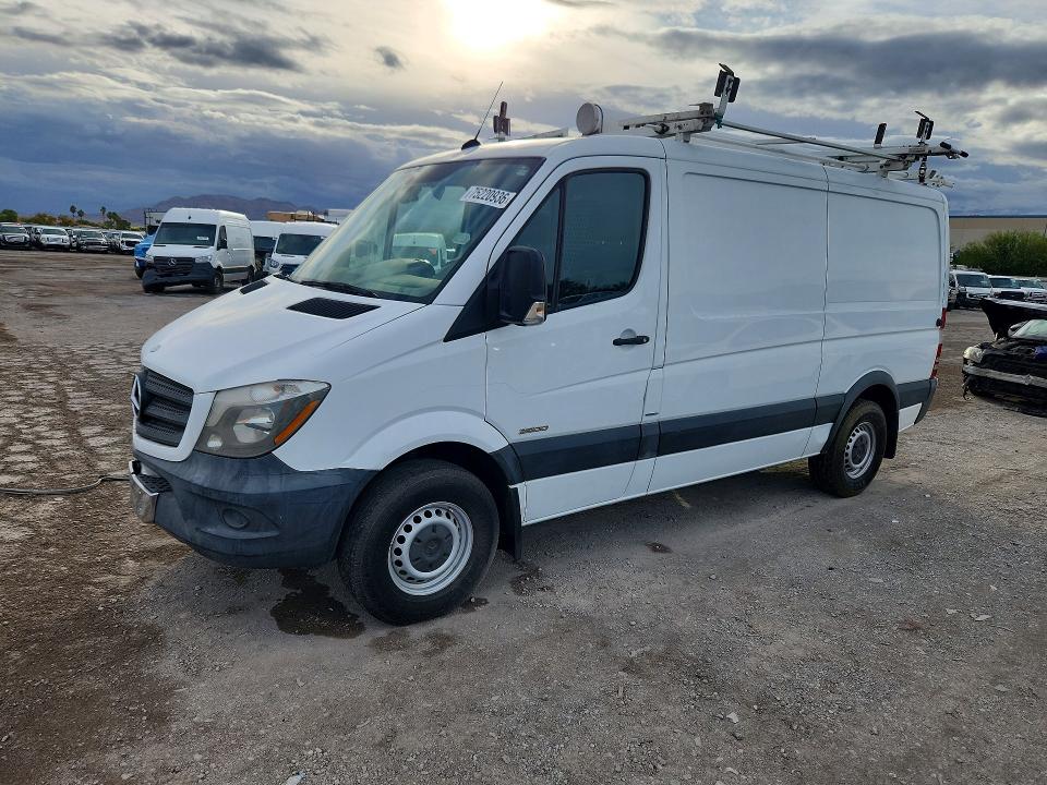 Снимка 1 от търг – 2015 MERCEDES-BENZ SPRINTER с VIN WD3PE7CC9F5953343