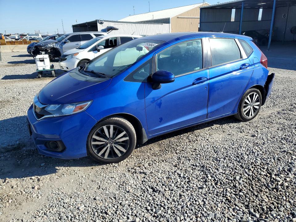 HONDA FIT 2018 с VIN 3HGGK5H80JM731513 - Снимка от търг