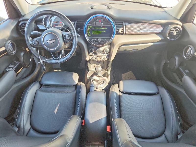 Zdjęcie 8 z aukcji – 2017 MINI COOPER z VIN WMWXU3C3XH2B64219