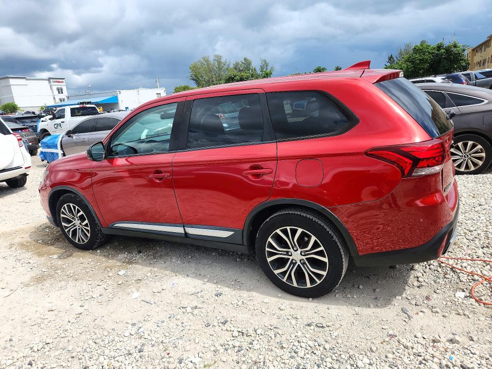 Снимка 2 от търг – 2018 MITSUBISHI OUTLANDER с VIN JA4AZ3A32JZ066657