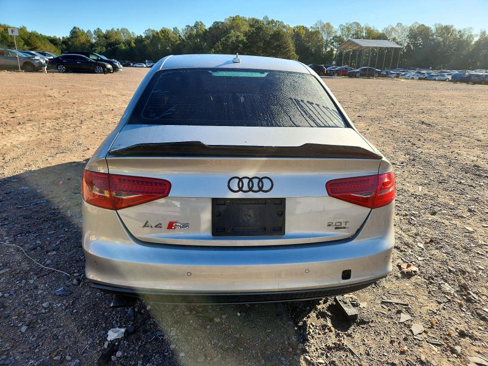 Снимка 6 от търг – 2014 AUDI A4 с VIN WAUFFAFL5EN014306