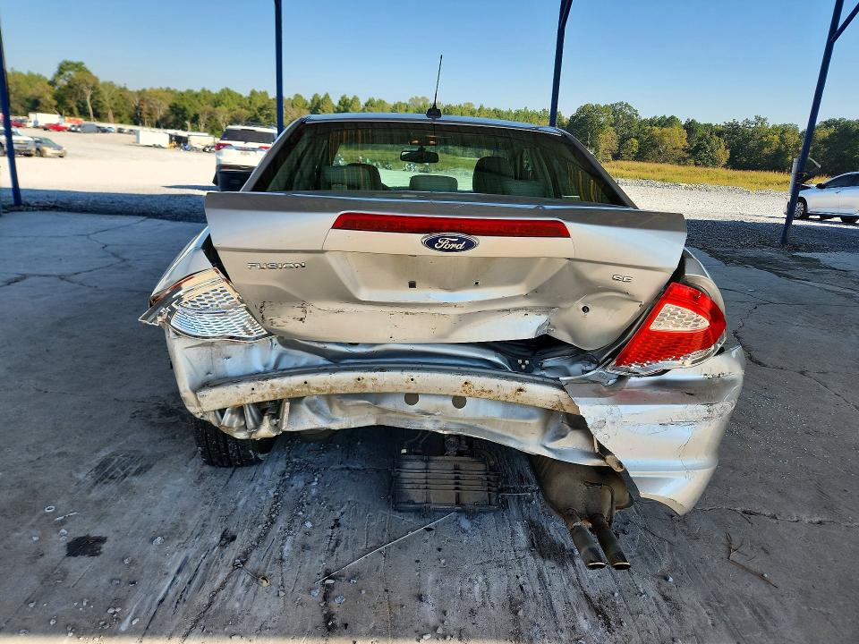 Снимка 6 от търг – 2010 FORD FUSION с VIN 3FAHP0HA7AR221078