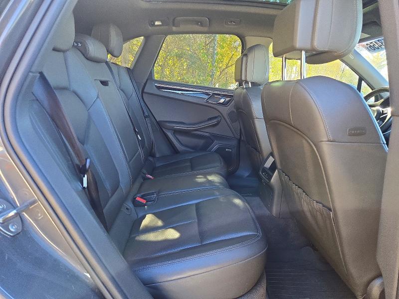 Снимка 10 от търг – 2015 PORSCHE MACAN с VIN WP1AB2A57FLB70947