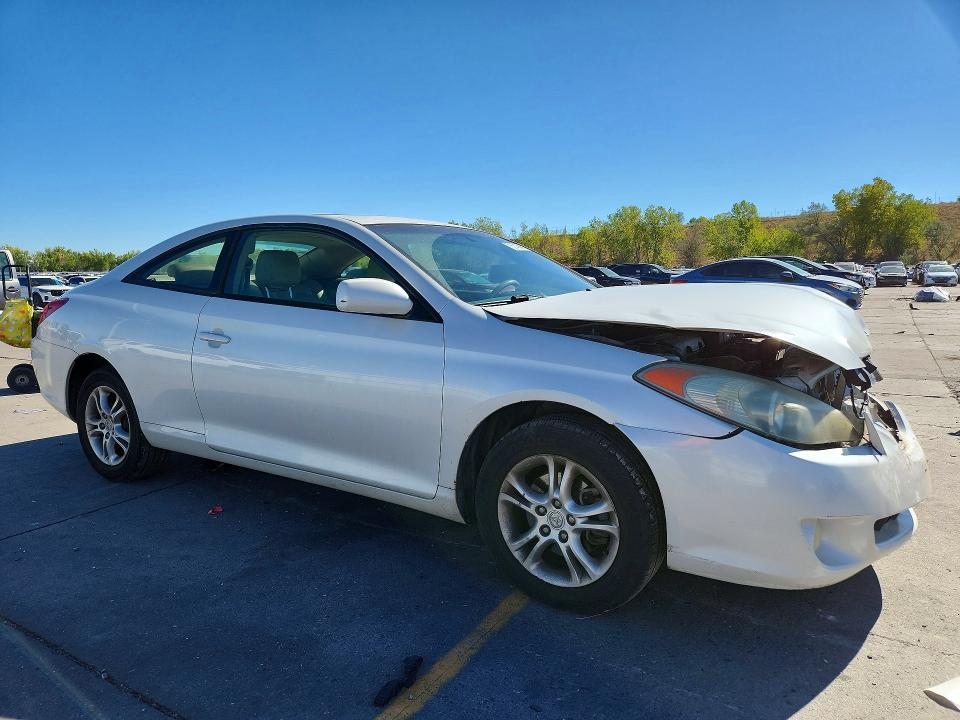 Снимка 4 от търг – 2006 TOYOTA CAMRY SOLARA с VIN 4T1CE38P36U588099