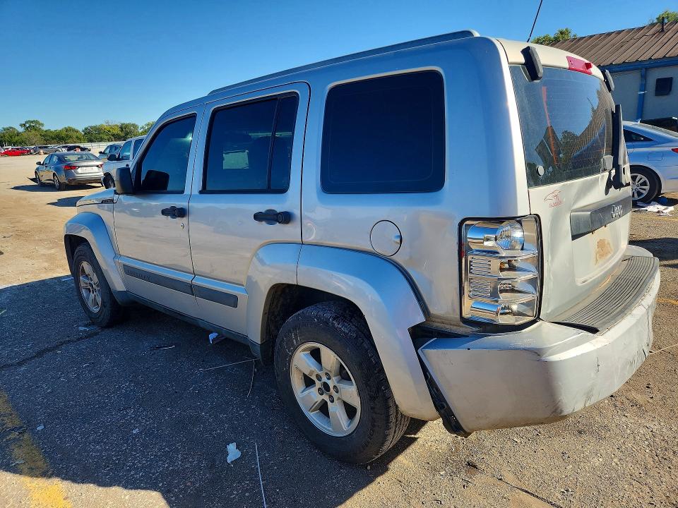 Photo 2 from auction – 2012 JEEP LIBERTY with VIN 1C4PJLAK8CW133913