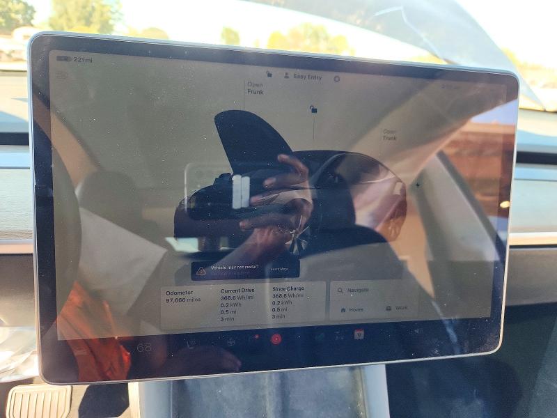Снимка 9 от търг – 2022 TESLA MODEL Y с VIN 7SAYGDEE1NF464369