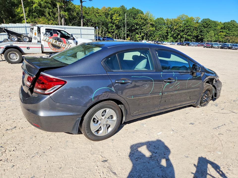 Снимка 3 от търг – 2013 HONDA CIVIC с VIN 2HGFB2F53DH569219
