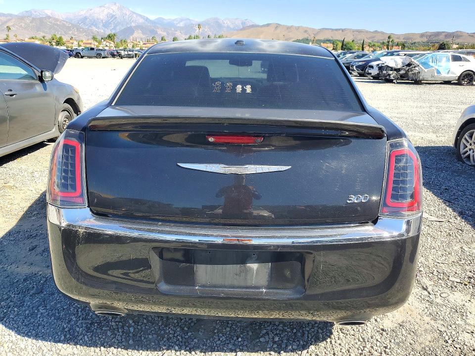 Снимка 6 от търг – 2011 CHRYSLER 300 с VIN 2C3CA5CG8BH546550
