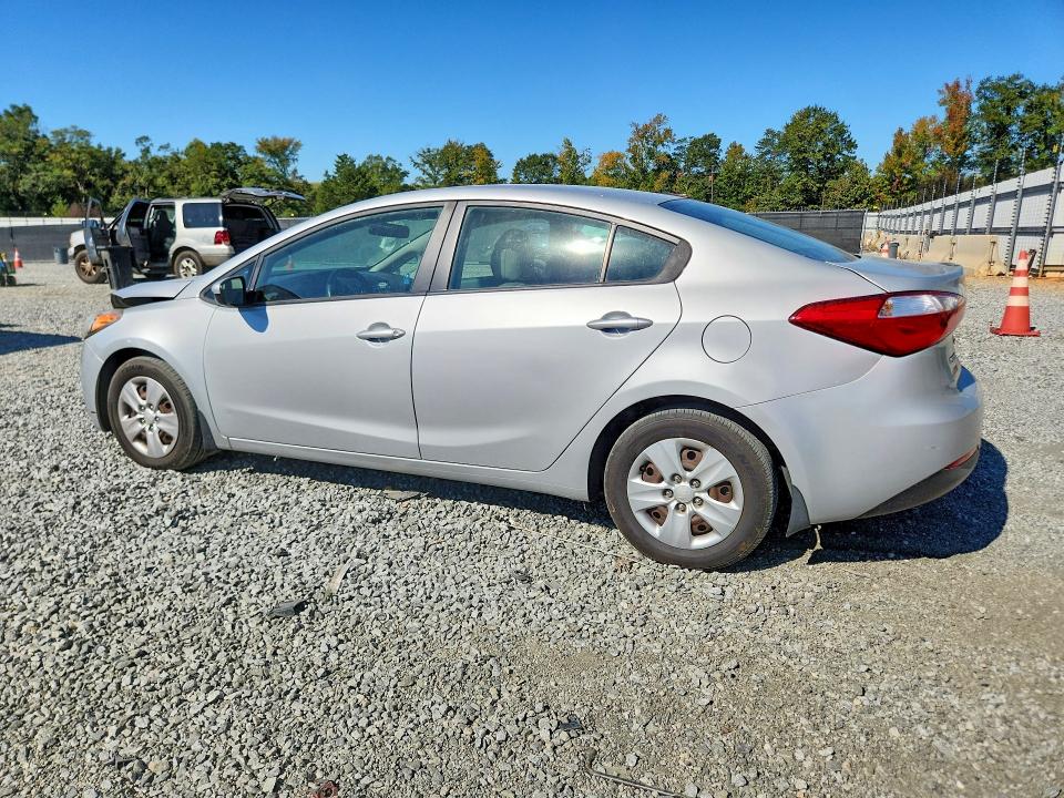 Photo 2 from auction – 2016 KIA FORTE with VIN KNAFK4A63G5539222