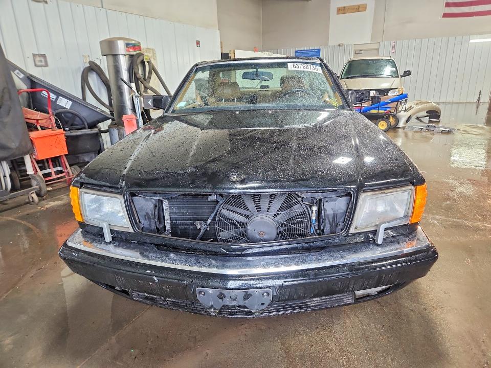 Снимка 5 от търг – 1990 MERCEDES-BENZ 560 с VIN WDBCA45EXLA519348