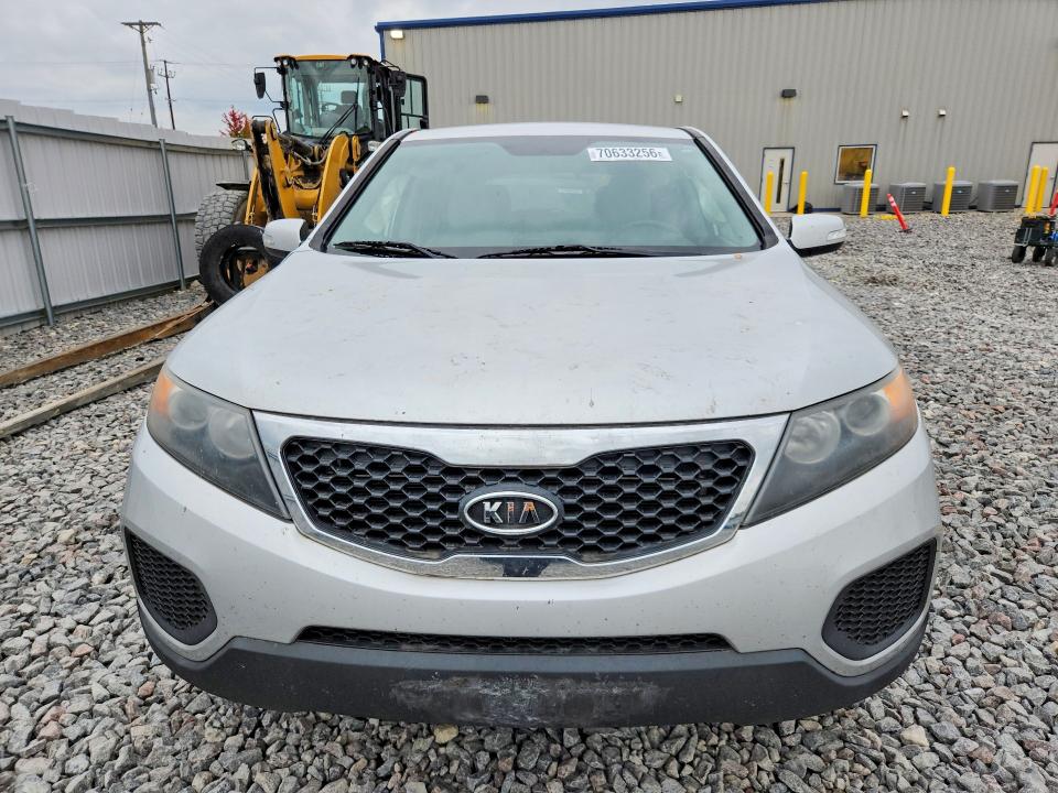 Zdjęcie 5 z aukcji – 2011 KIA SORENTO z VIN 5XYKTCA18BG014198