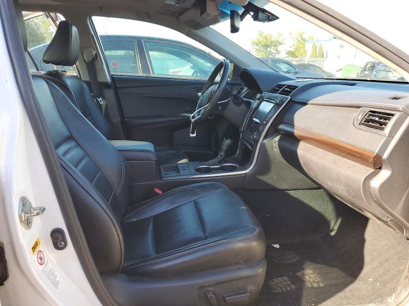 Снимка 7 от търг – 2017 TOYOTA CAMRY с VIN 4T1BK1FK9HU580558