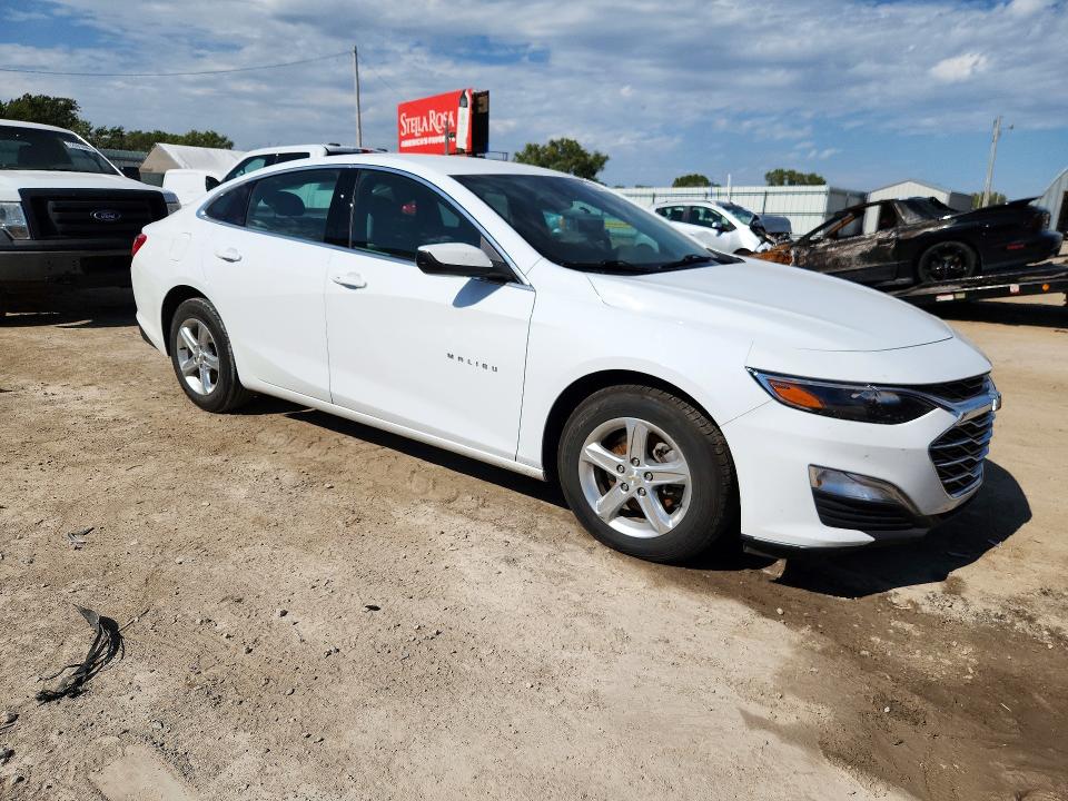 Photo 4 from auction – 2024 CHEVROLET MALIBU with VIN 1G1ZC5ST3RF165398