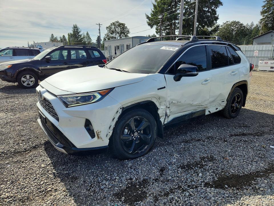 TOYOTA RAV4 2019 with VIN JTMEWRFV0KD511778 - Photo from auction