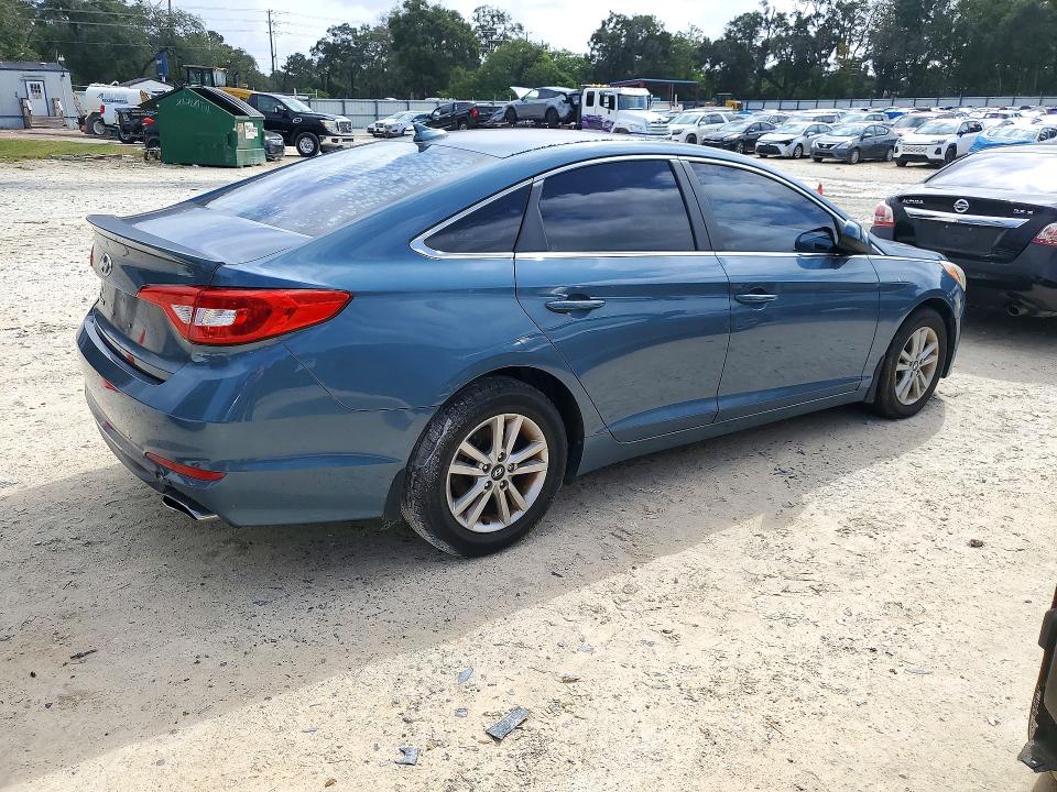 Снимка 3 от търг – 2015 HYUNDAI SONATA с VIN 5NPE24AF6FH207207
