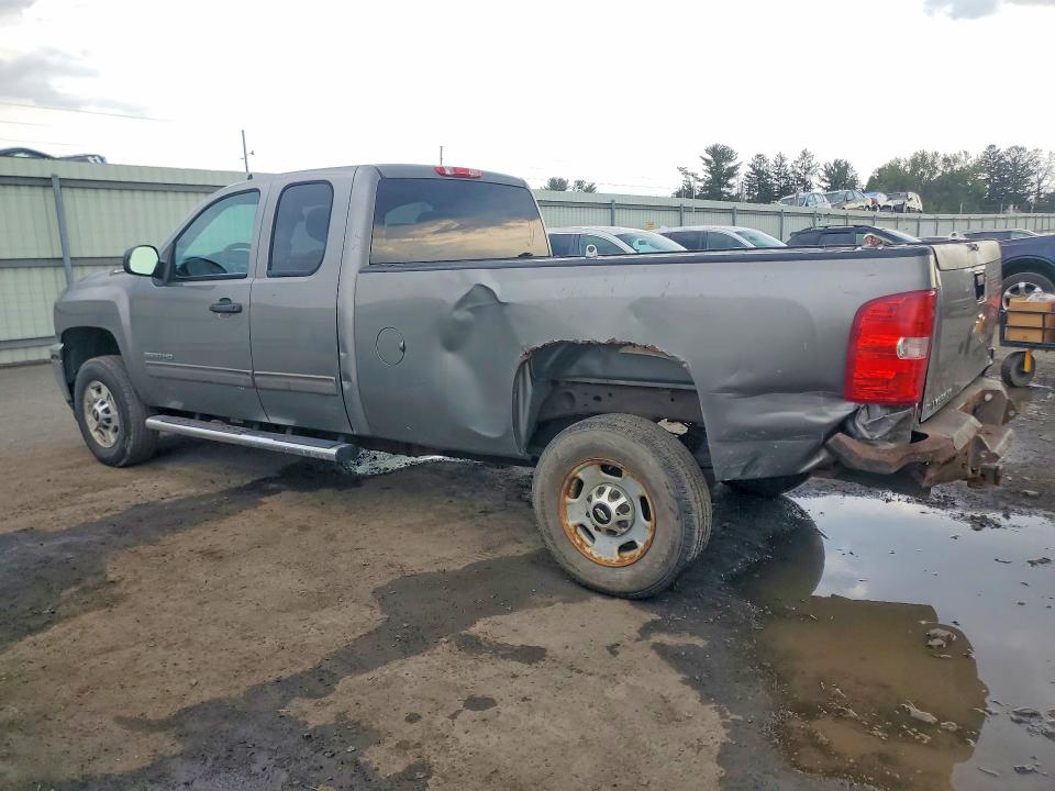 Снимка 2 от търг – 2013 CHEVROLET SILVERADO с VIN 1GC2CXCG4DZ244723