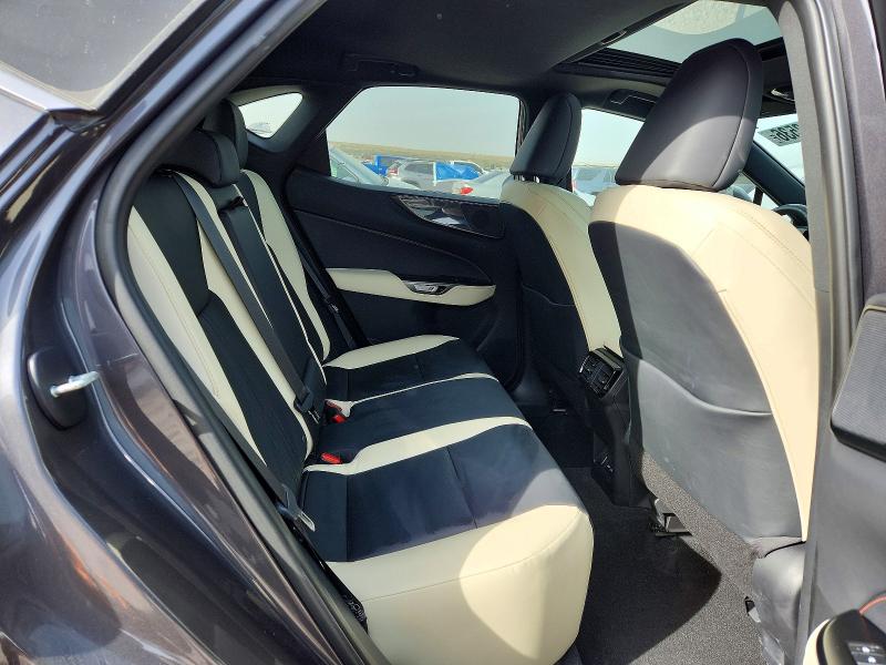 Снимка 10 от търг – 2023 LEXUS NX с VIN 2T2GGCEZ5PC029749