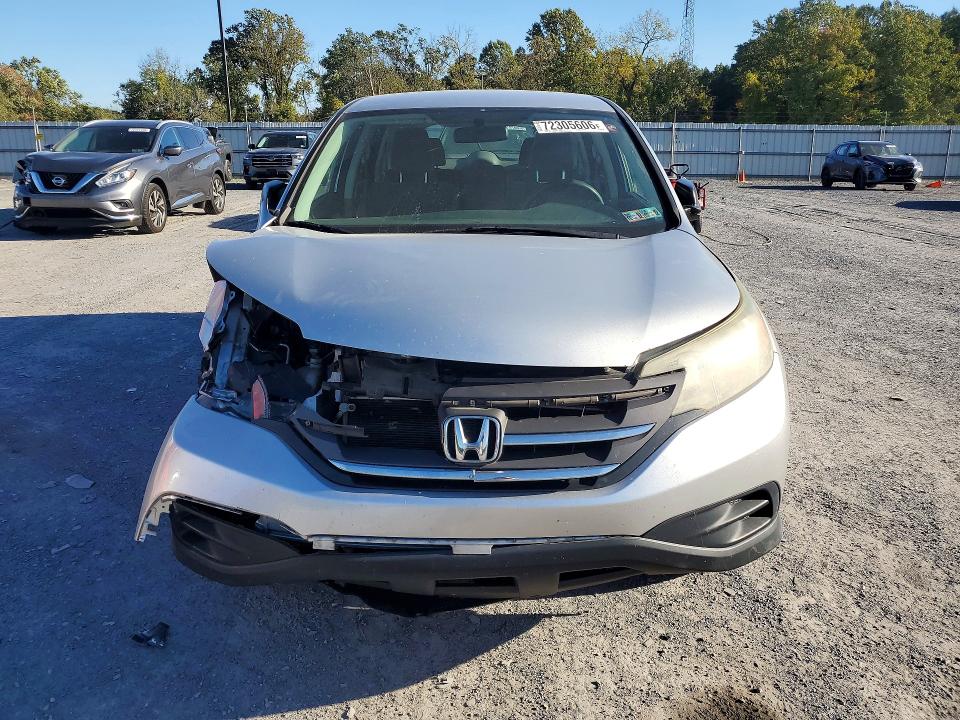 Photo 5 from auction – 2014 HONDA CR-V with VIN 2HKRM4H37EH721461