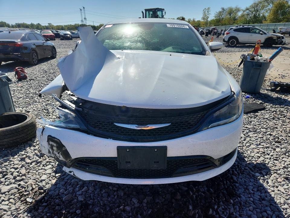 صورة رقم 5 من المزاد - 2016 CHRYSLER 200 مع VIN 1C3CCCBB2GN144672