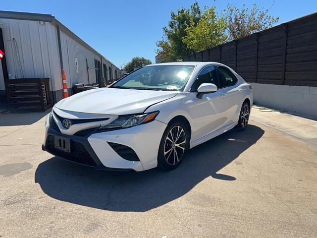 Снимка 2 от търг – 2018 TOYOTA CAMRY с VIN 4T1B11HK3JU579458