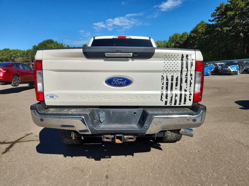 Zdjęcie 6 z aukcji – 2017 FORD F250 z VIN 1FT7W2BT9HEB13377
