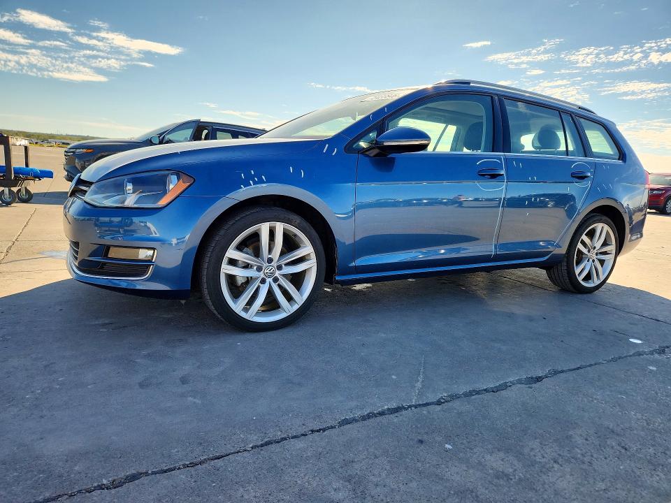 VOLKSWAGEN GOLF SPORTWAGEN 2017 с VIN 3VWC17AU8HM515628 - Снимка от търг