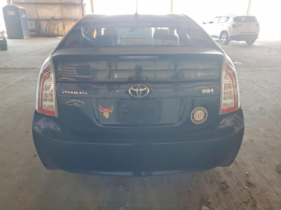Photo 6 from auction – 2013 TOYOTA PRIUS with VIN JTDKN3DU7D1626623
