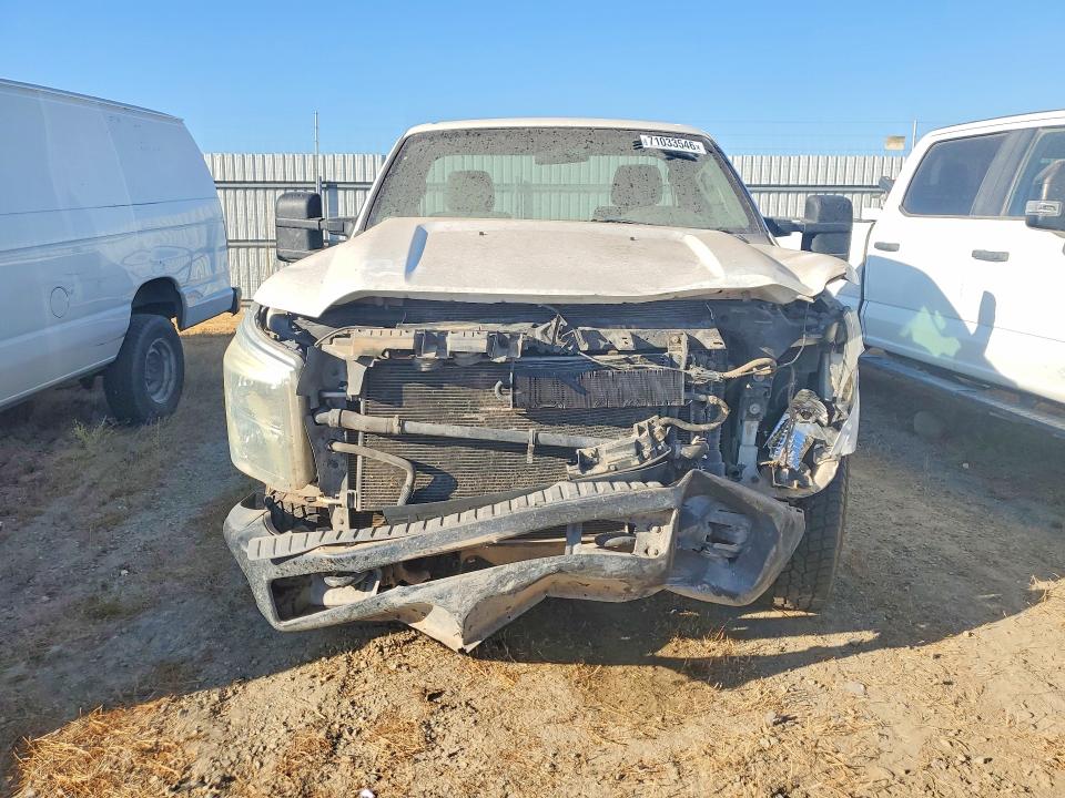 Photo 5 from auction – 2015 FORD F350 with VIN 1FTRF3AT7FEB44690