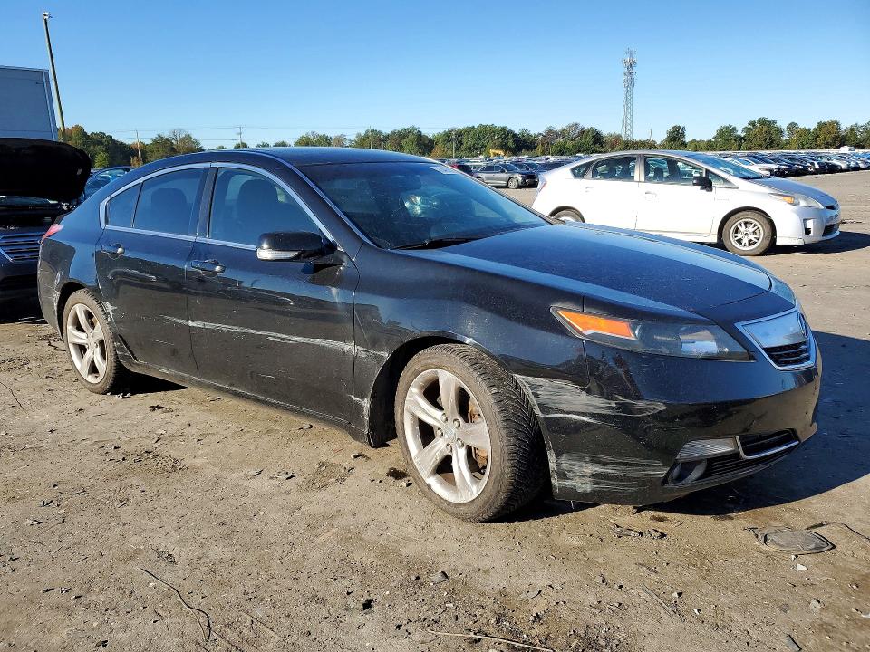 Снимка 4 от търг – 2013 ACURA TL с VIN 19UUA8F33DA018198