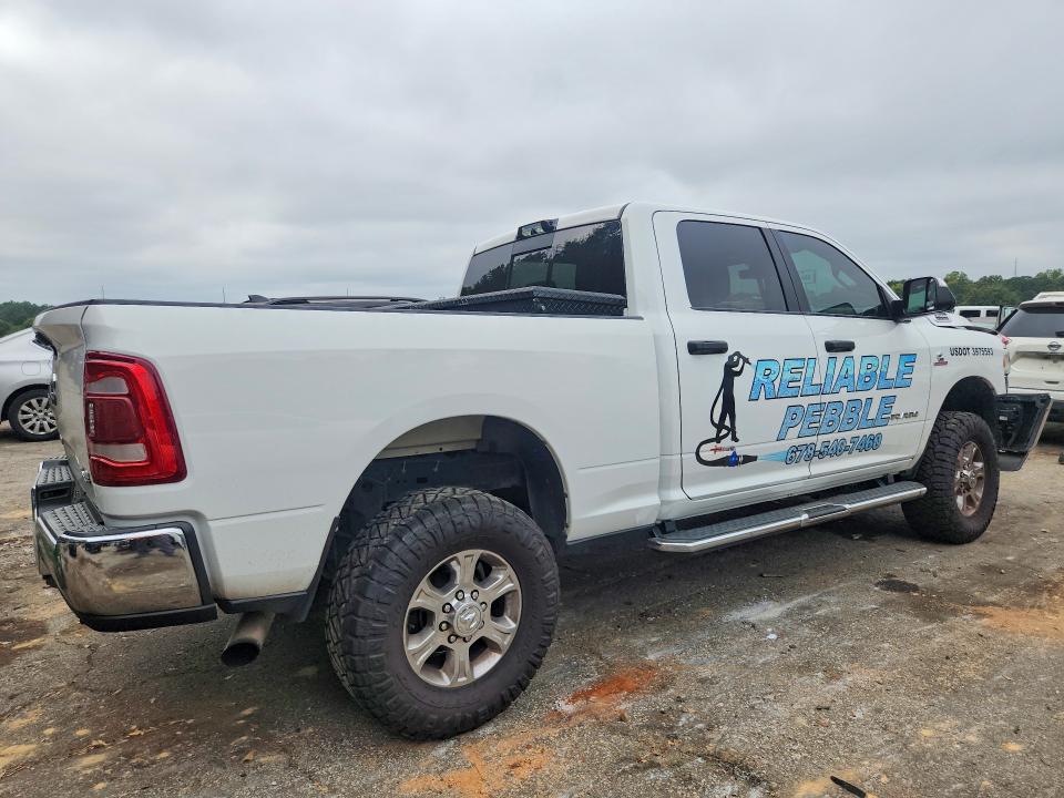 Photo 3 from auction – 2022 RAM 2500 with VIN 3C6UR5DL2NG299266