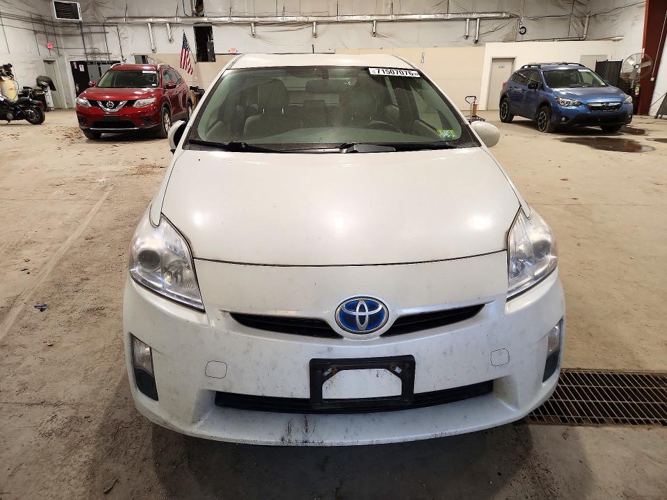 Photo 5 from auction – 2010 TOYOTA PRIUS with VIN JTDKN3DU3A0137850