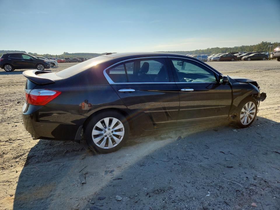 Foto 3 de la subasta – 2014 HONDA ACCORD con VIN 1HGCR3F87EA036479
