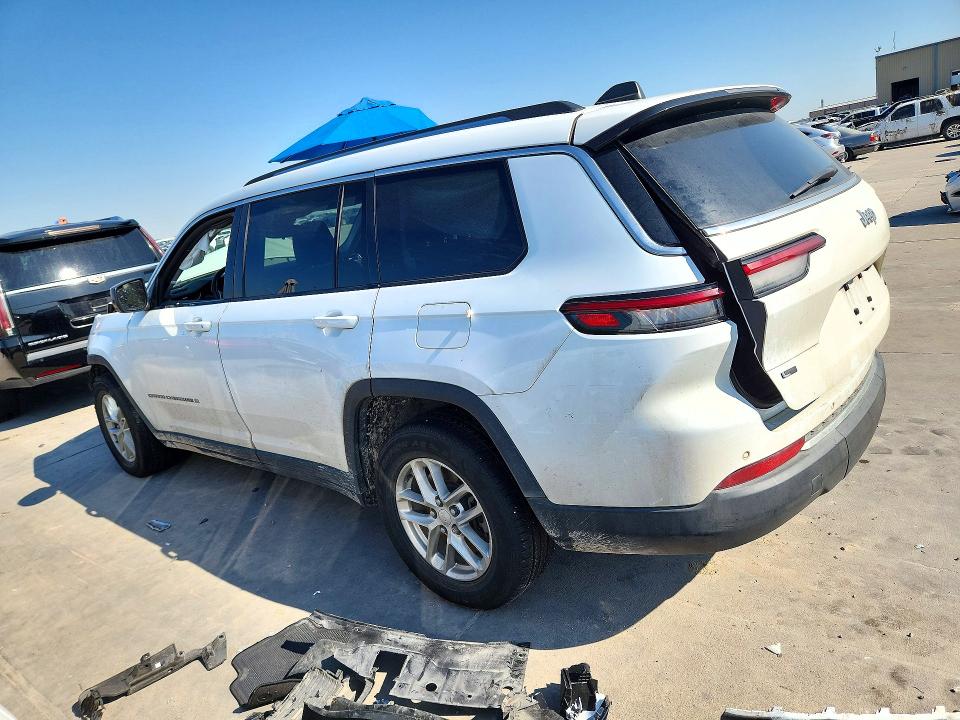 Снимка 2 от търг – 2021 JEEP GRAND CHEROKEE с VIN 1C4RJJAG1M8147246