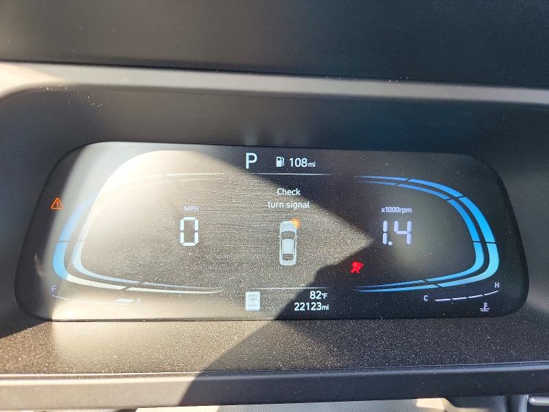Photo 9 from auction – 2026 HYUNDAI ELANTRA with VIN KMHLM4DG2TU134064