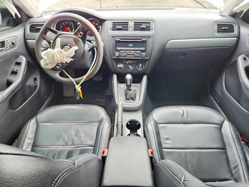 Снимка 8 от търг – 2015 VOLKSWAGEN JETTA с VIN 3VWD17AJ0FM261999